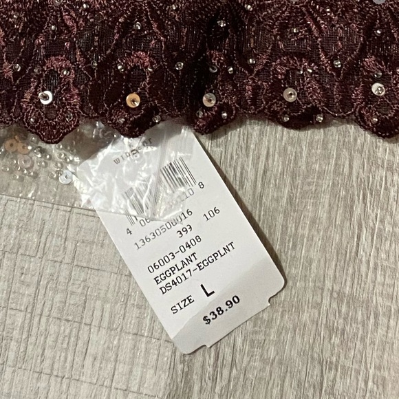 2 bralettes - Picture 5 of 5